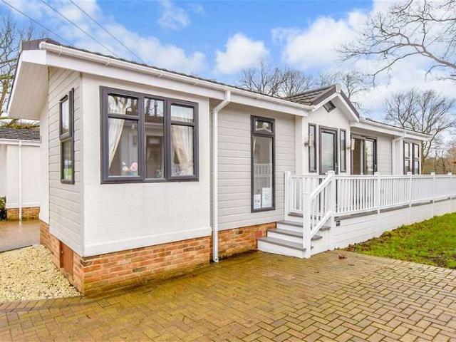 Park Home for sale in Bridgefield, Kent