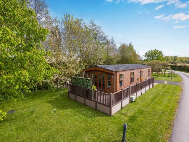 Park Home for sale in Sycamore Retreat, York and North Yorkshire