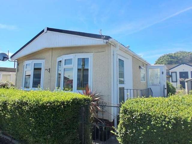 Park Home for sale in Haywood Village, Weston-super-mare