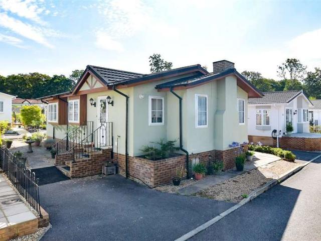 Park Home for sale in Shipley, Horsham