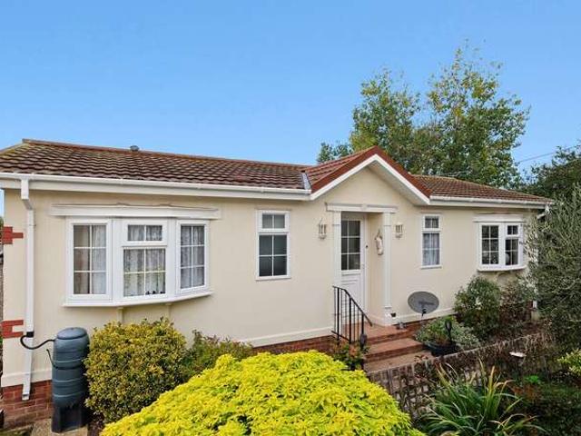 Park Home for sale in Applegarth Park, Canterbury