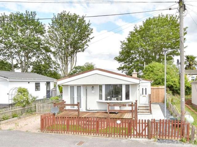 Park Home for sale in Hoo St Werburgh