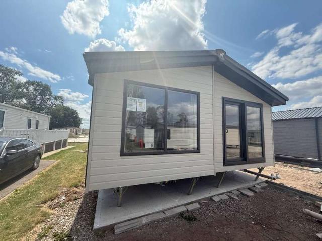 Park Home for sale in Costhorpe, East Midlands