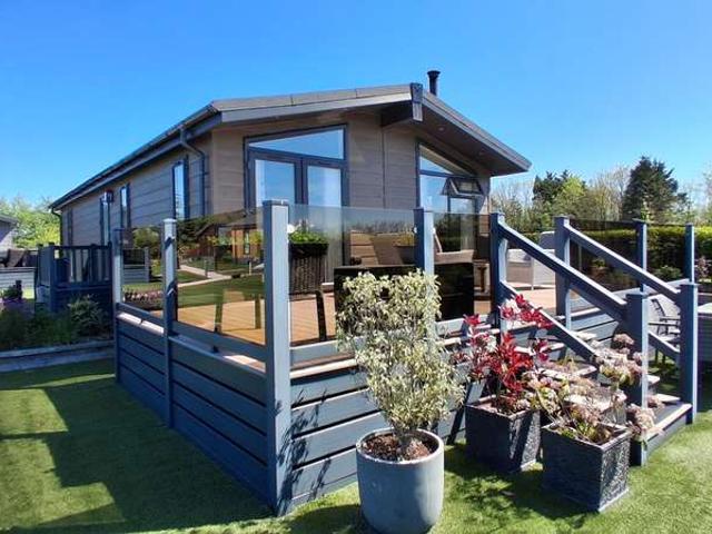 Park Home for sale in Rooksbridge, East Brent