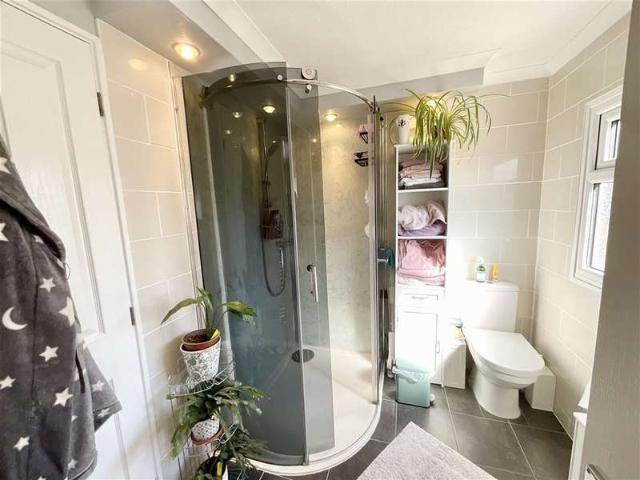 Park Home for sale in The Butts, Kent