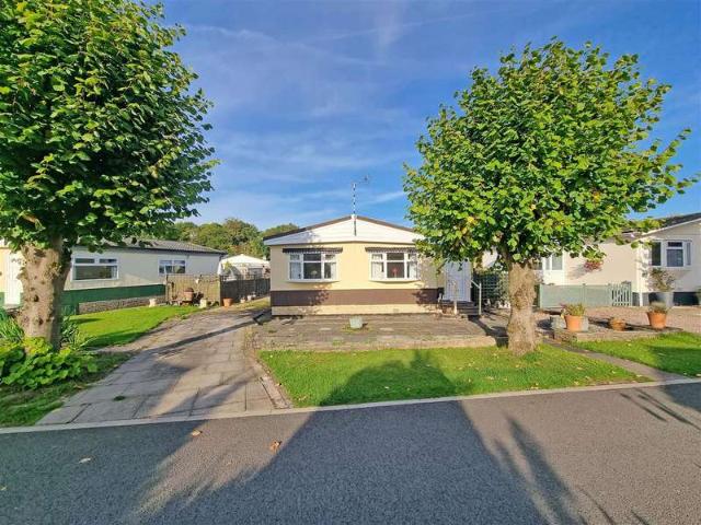 Park Home for sale in Solihull, Forshaw Heath