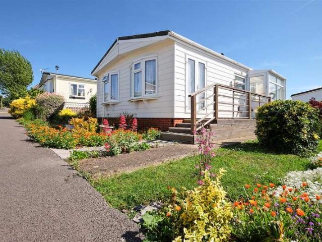 Park Home for sale in Mariner's View, The Bridge
