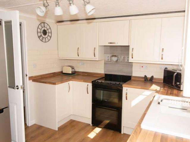Park Home for sale in Forthampton, Worcestershire