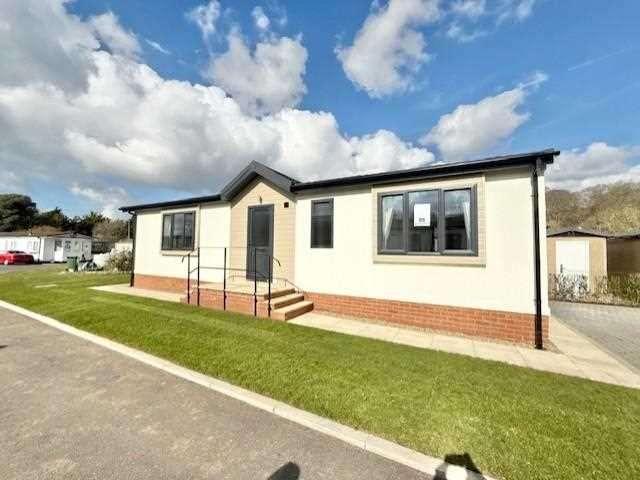 Park Home for sale in Farnham Common, Burnham