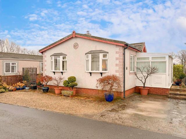 Park Home for sale in Sugwas Pool