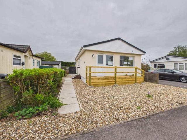 Park Home for sale in Priest Down, Hampshire