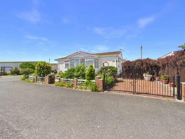 Park Home for sale in Belleau, Lincolnshire