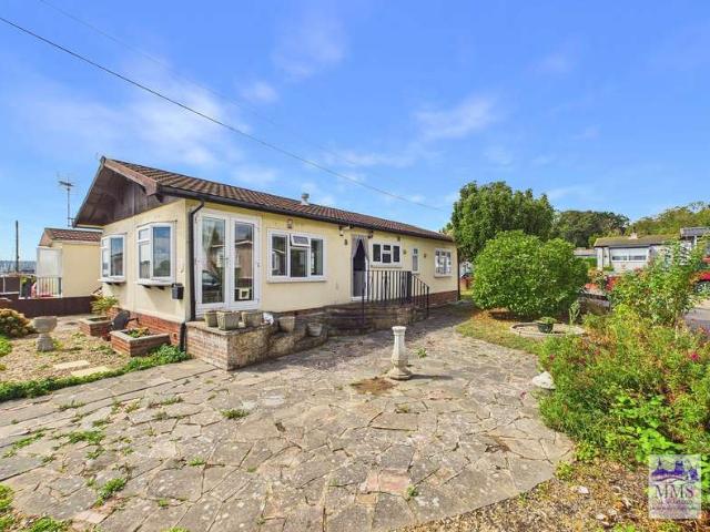 Park Home for sale in Hoo St Werburgh