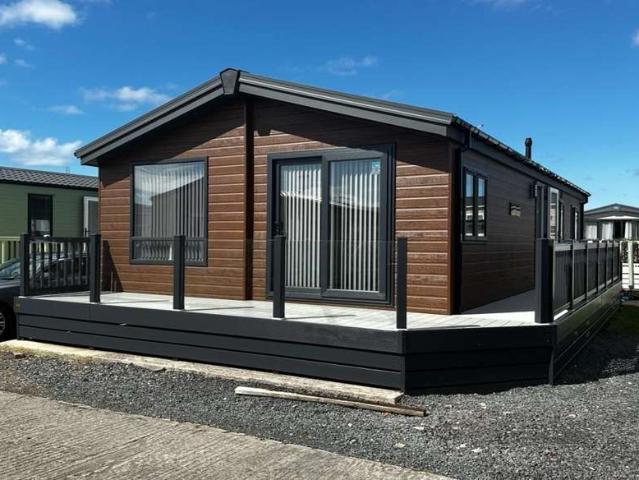 Park Home for sale in Cabus, Lancashire
