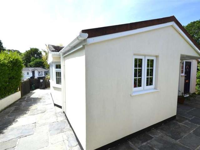 Park Home for sale in Budock, Budock Water