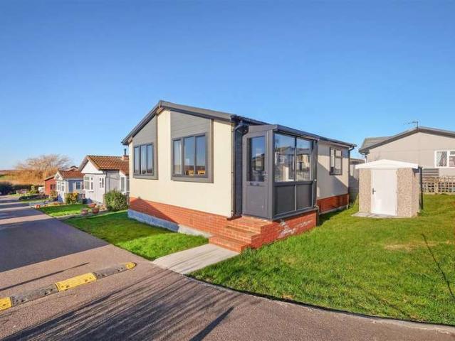 Park Home for sale in Mariner's View, The Bridge