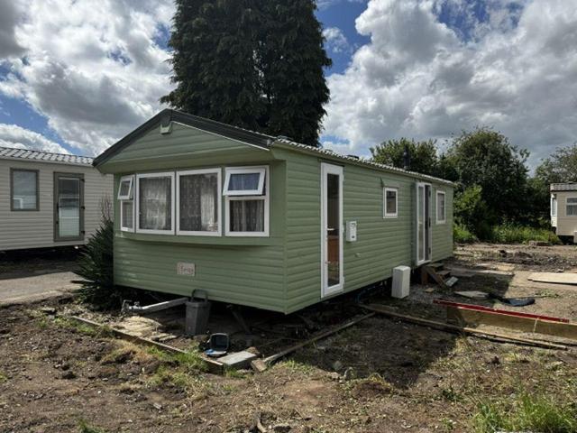 Park Home for rent in Telford