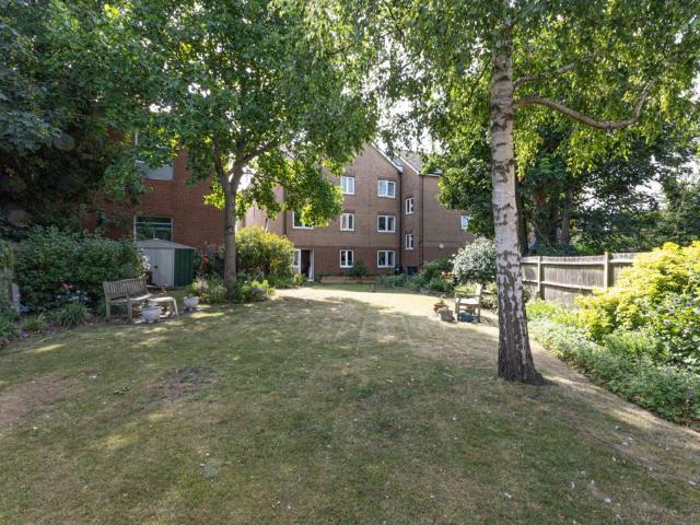 Park Home for sale in Birchington, Acol