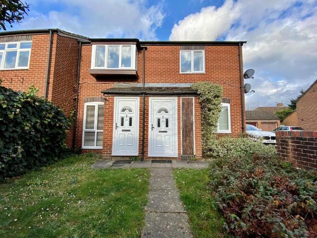 Park Home for rent in Henley-on-Thames, Berrick Salome