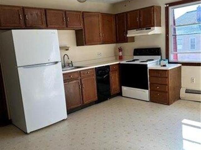Condo for sale in Fairlawn, Pawtucket