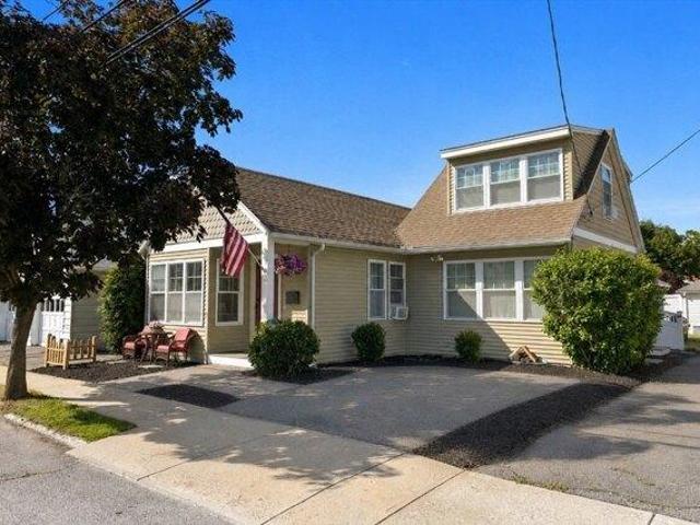 House for sale in Peabody, Massachusetts