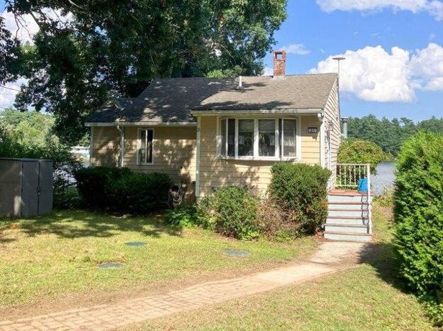 House for sale in Pembroke, Plymouth County