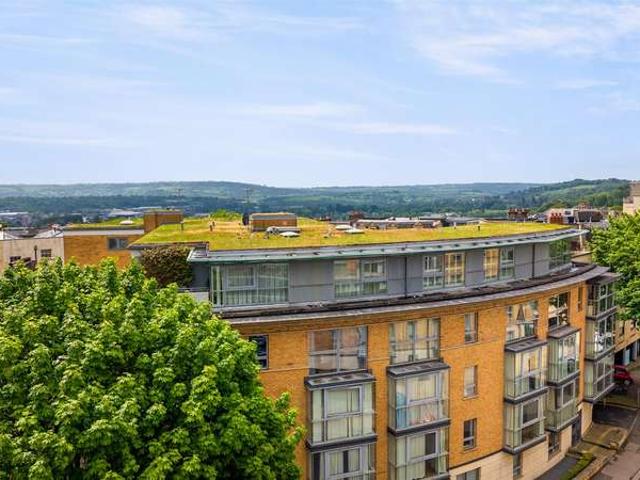 Apartment for sale in Hotwells, Feckenham