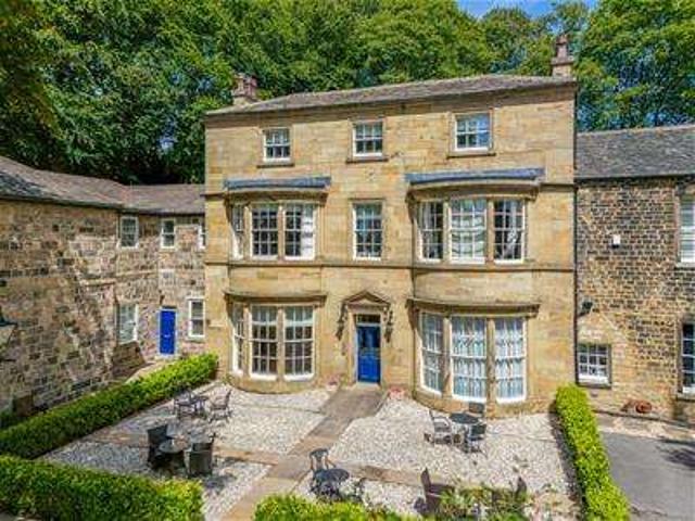 Apartment for sale in Horbury, West Yorkshire