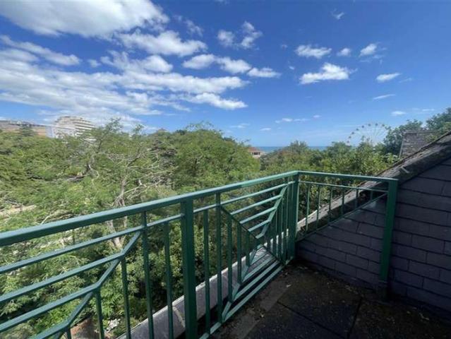 Apartment for sale in West Cliff, Bournemouth