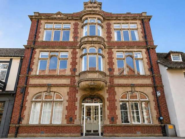Apartment for sale in Lewes, Iford
