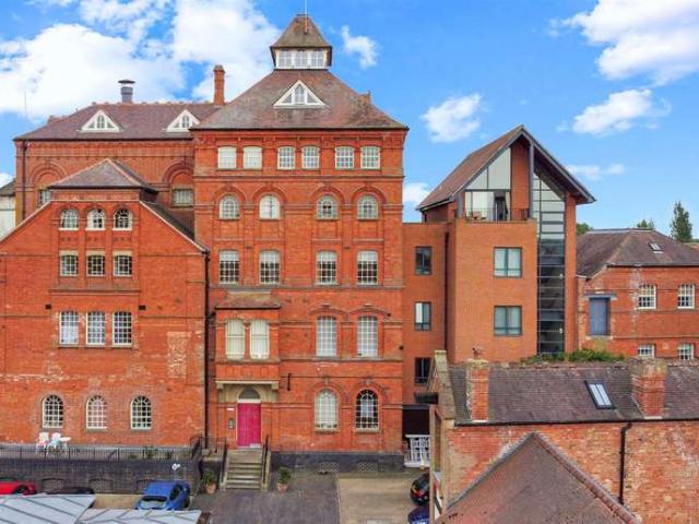 Apartment for sale in Alverton, East Midlands