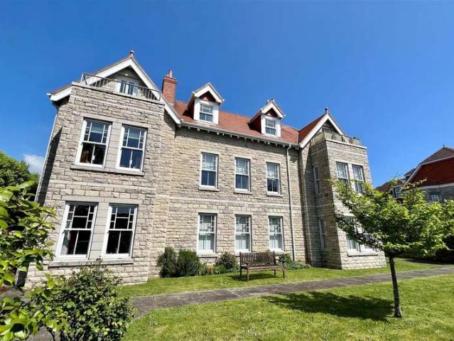 Apartment for sale in Swanage, East Dorset