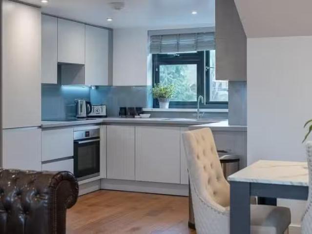 House for rent in London Borough of Croydon, Kenley