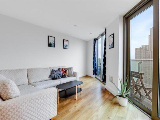 Apartment for rent in Greater London