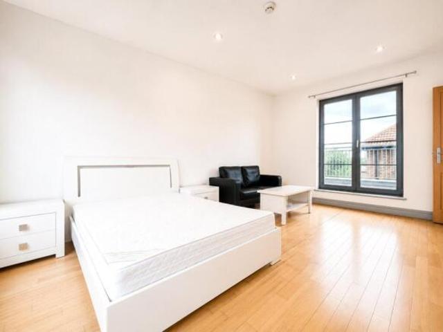 Apartment for rent in Cat Hill