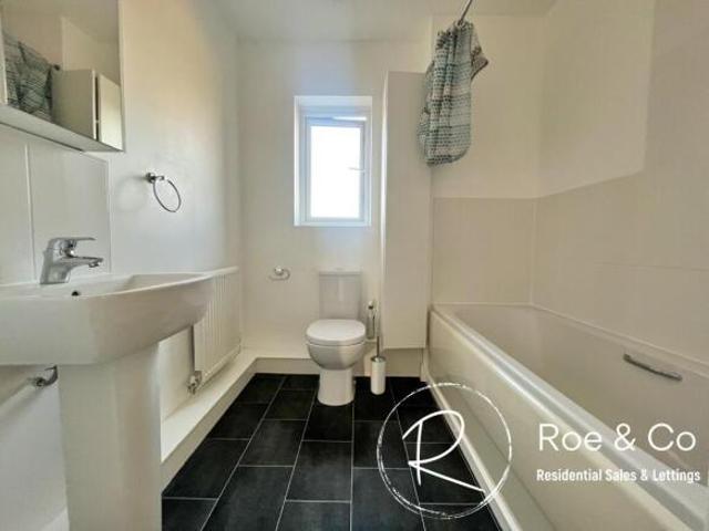 Apartment for rent in Lee Bank, Greater Manchester