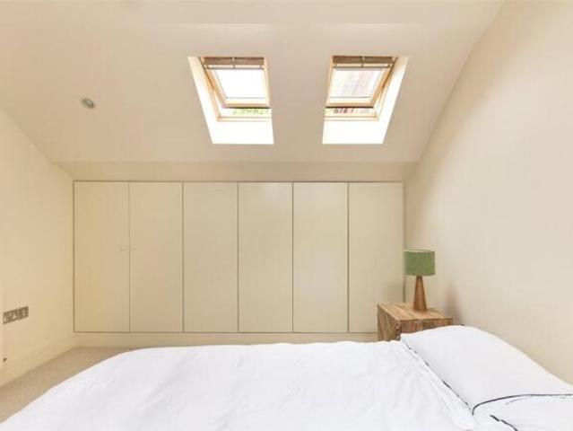 Apartment for rent in Cat Hill