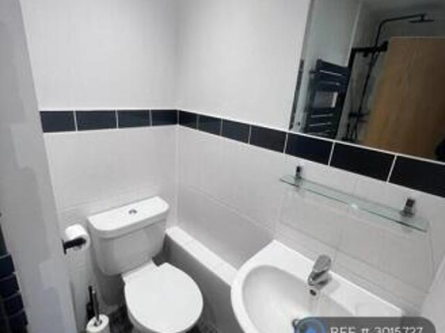 Apartment for rent in Hart, Hampshire