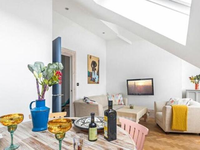 House for rent in Lyons, Greater London
