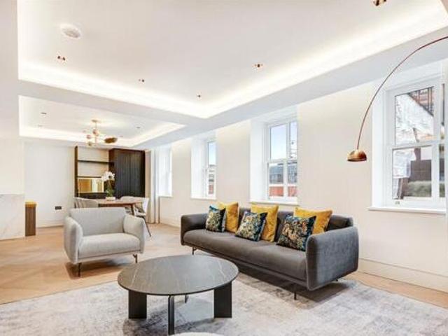 House for sale in City of London, Greater London