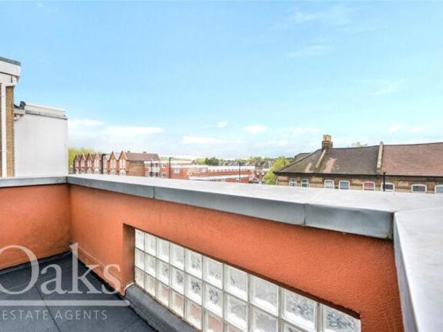 Apartment for rent in Tulse Hill, Greater London