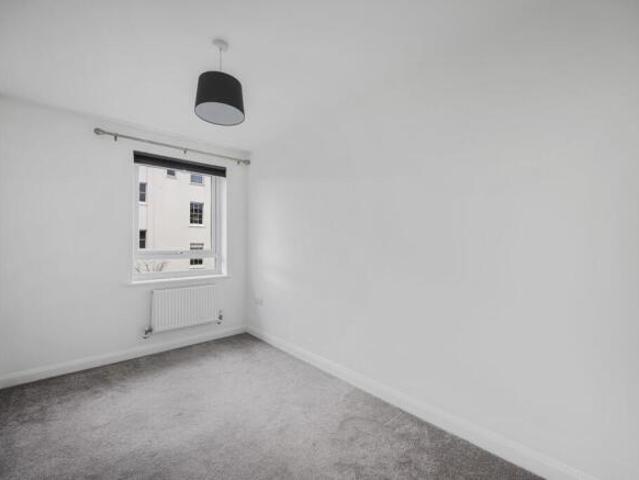 Apartment for rent in Lynworth, Golden Valley