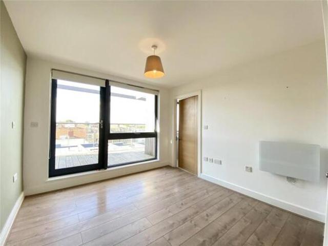 Apartment for rent in Feckenham, City Of Bristol