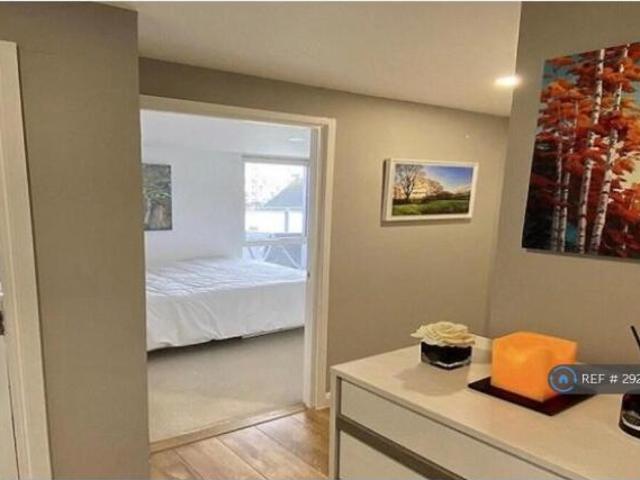 Apartment for rent in Cat Hill
