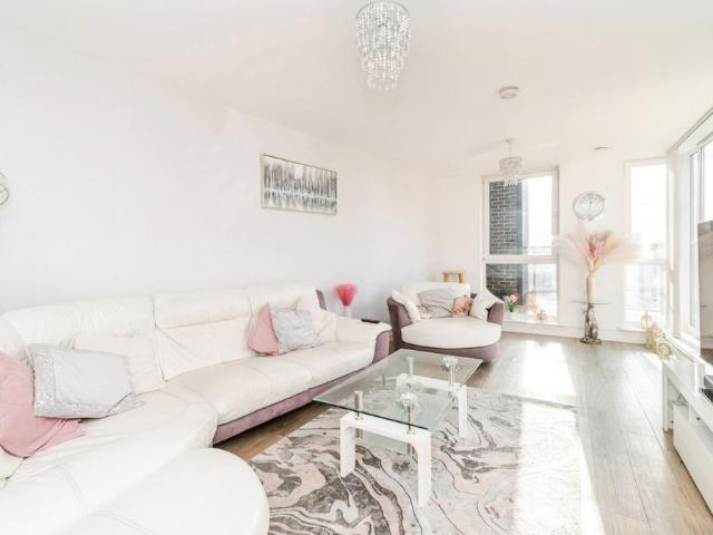 Flat for sale in St Mary's, Isle Of Man