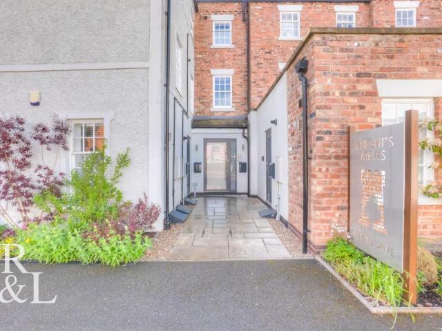 Flat for sale in Ashby-de-la-zouch, Leicestershire