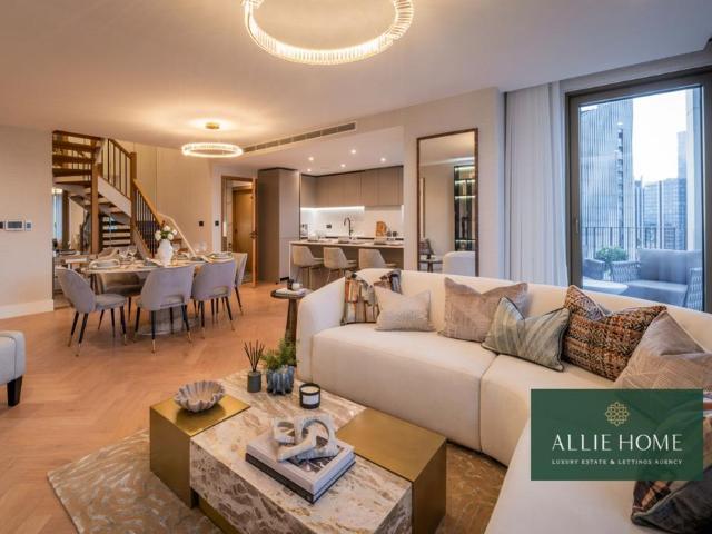Flat for sale in Isle Of Dogs, Greater London