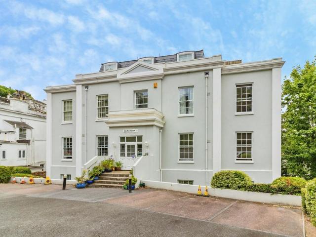 Flat for sale in Babbacombe