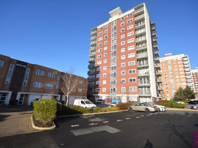 Flat for sale in Georgia, Greater Manchester