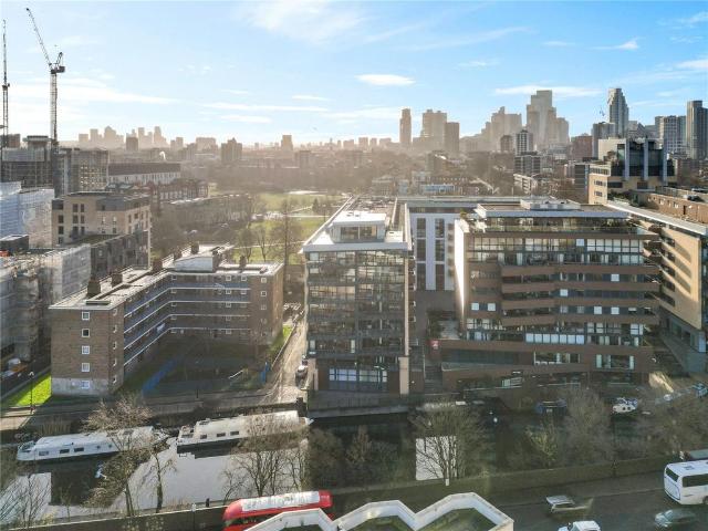Flat for sale in Hoxton, De Beauvoir Town